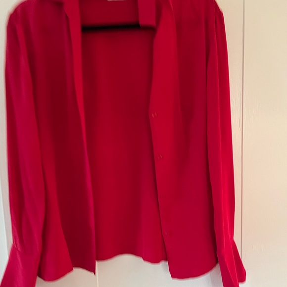Casual Corner Red Silk Blouse Button Down Up - Picture 4 of 4